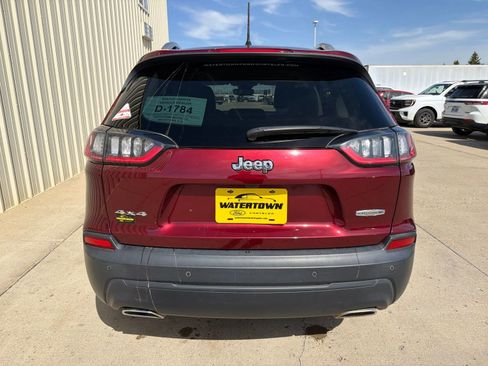 Used 2021 Jeep Cherokee Latitude Lux AWD/4WD image 6