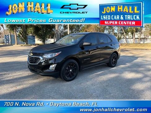 Used 2020 Chevrolet Equinox LS w/ LS Convenience Package image 2