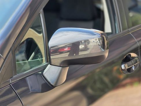 Used 2019 Subaru Crosstrek 2.0i Premium w/ Eyesight System image 10