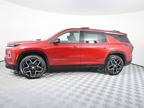 New 2026 Chevrolet Traverse High Country w/ LPO, Floor Liner Package image 2