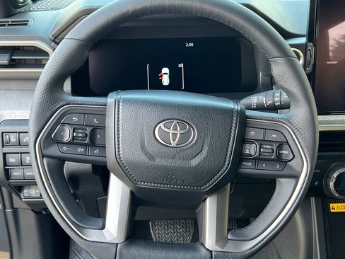 New 2026 Toyota 4Runner Trailhunter image 13