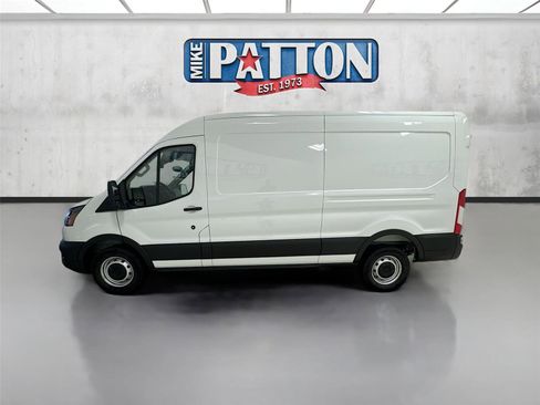 New 2025 Ford Transit 250 148 Medium Roof w/ Load Area Protection Package image 4