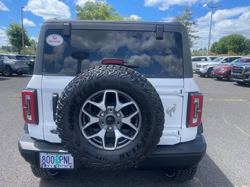 Used 2023 Ford Bronco Badlands AWD/4WD image 4