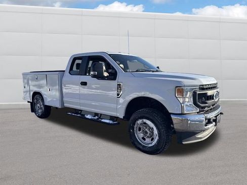 Used 2020 Ford F350 XL w/ Power Equipment Group image 9
