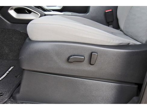 Used 2022 Nissan Frontier SV w/ Technology Package image 28