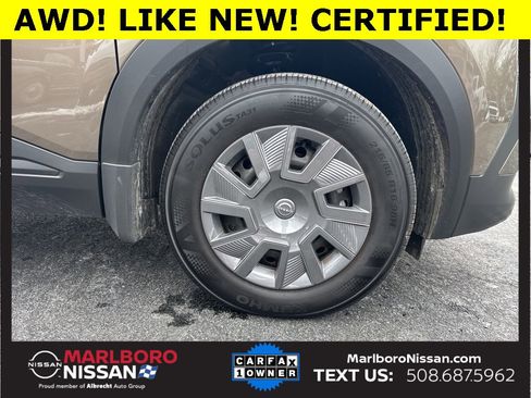 Certified 2025 Nissan Kicks S image 10