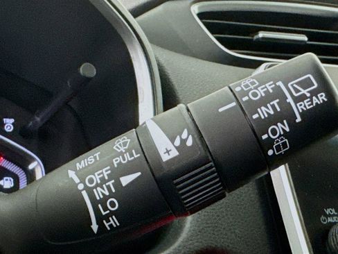 Used 2018 Honda CR-V EX-L image 16