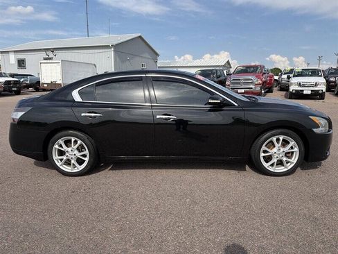 Used 2014 Nissan Maxima 3.5 SV w/ Premium Package FWD image 6