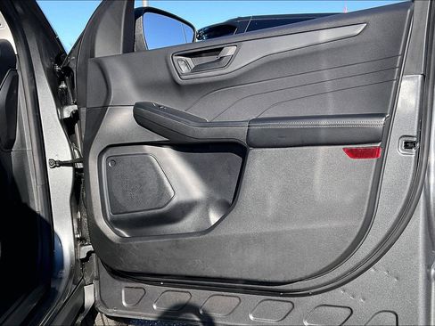 Used 2025 Ford Escape Active image 22