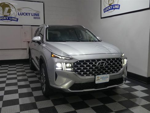 Used 2022 Hyundai Santa Fe Limited AWD/4WD image 5