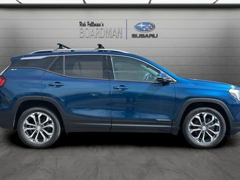 Used 2020 GMC Terrain SLT w/ Preferred Package image 3