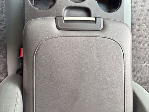 Used 2018 RAM 2500 Big Horn image 31