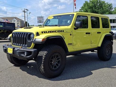 Used 2023 Jeep Wrangler Unlimited Rubicon 392 w/ Xtreme Recon 35" Tire Package AWD/4WD image 3