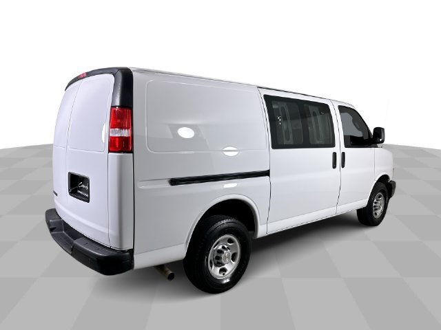 Used 2023 Chevrolet Express 2500 w/ Driver Convenience Package RWD image 8