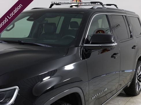 Used 2022 Jeep Wagoneer Series III w/ Premium Group I image 61