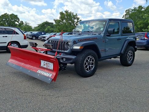 Used 2024 Jeep Wrangler Rubicon AWD/4WD image 6