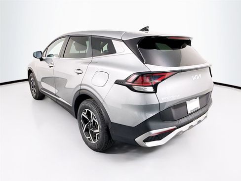 Used 2024 Kia Sportage LX image 31