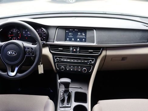 Used 2018 Kia Optima LX w/ Convenience Package image 32