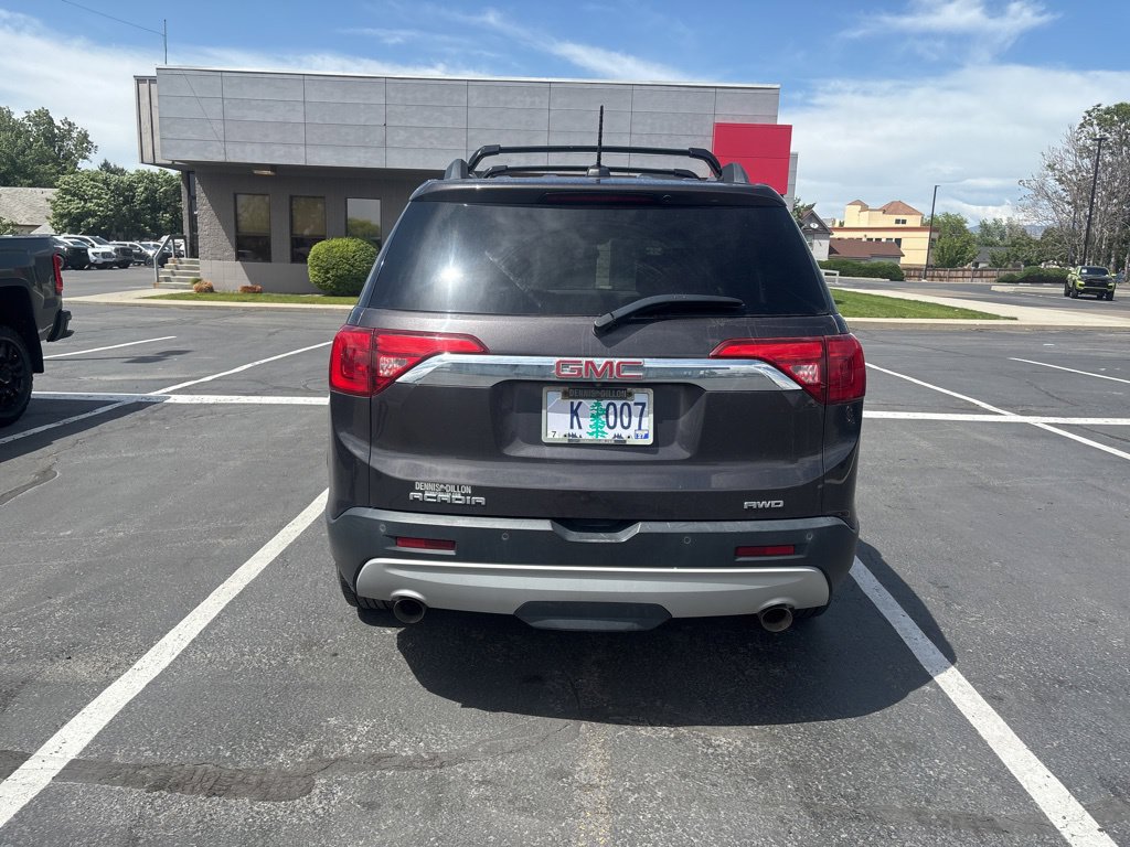 Used 2019 GMC Acadia SLT AWD/4WD image 4