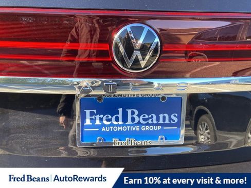 New 2026 Volkswagen Atlas SE image 7