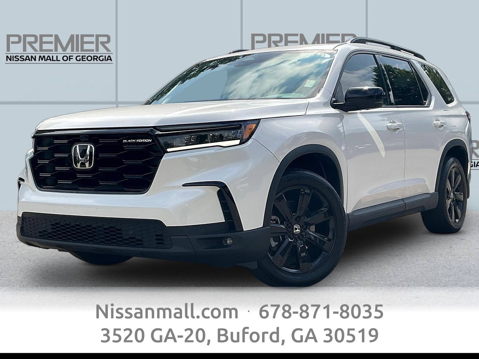 Used 2025 Honda Pilot Black Edition image 1