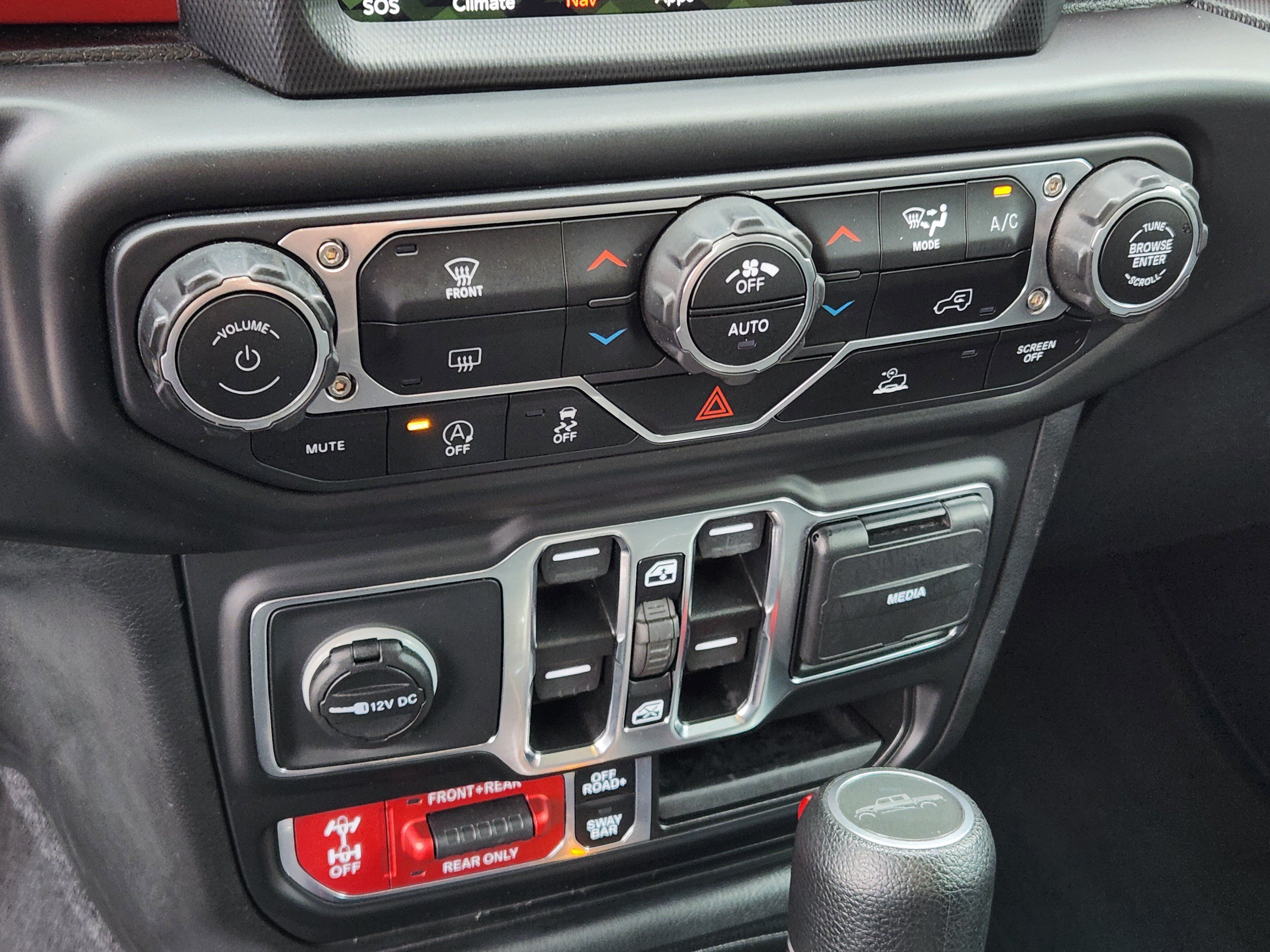 Used 2021 Jeep Gladiator Rubicon AWD/4WD image 20