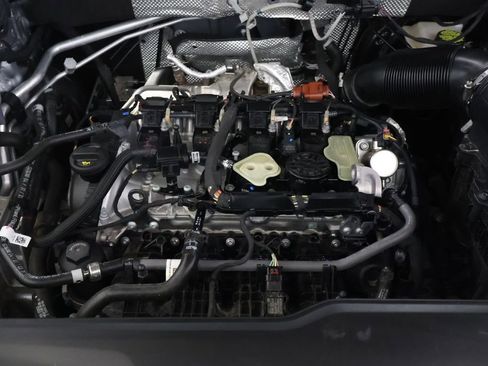 Used 2024 Volkswagen Atlas Cross Sport SEL Premium R-Line image 28