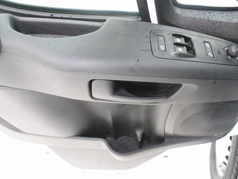 Used 2025 RAM ProMaster 2500 w/ Convenience Group image 13