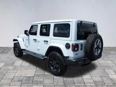 Used 2021 Jeep Wrangler Unlimited Sahara AWD/4WD image 5