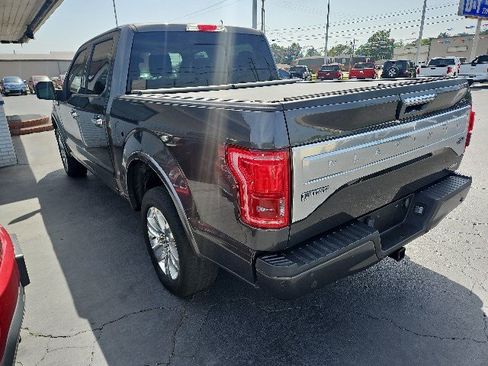 Used 2015 Ford F150 Platinum w/ Equipment Group 701A Luxury AWD/4WD image 4