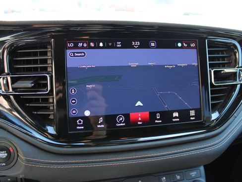 Used 2025 Dodge Durango R/T AWD/4WD image 22