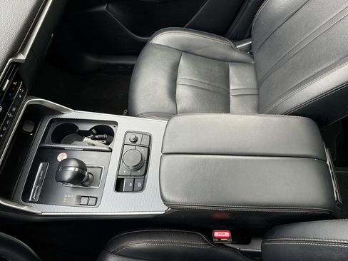 Used 2024 MAZDA CX-90 3.3 Turbo w/ Premium Package image 21