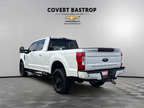 Used 2019 Ford F350 Lariat image 4