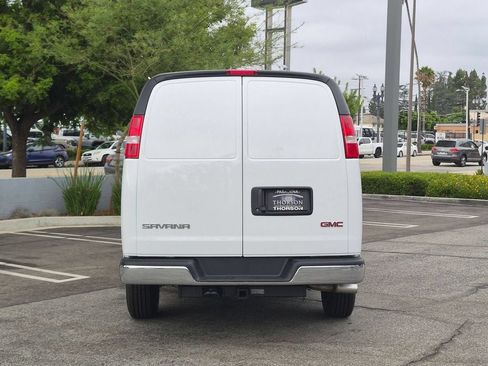 New 2026 GMC Savana 2500 w/ Driver Convenience Package RWD image 8