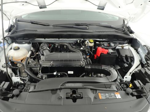 Used 2023 Ford Escape Active w/ Tech Pack #1 FWD image 6