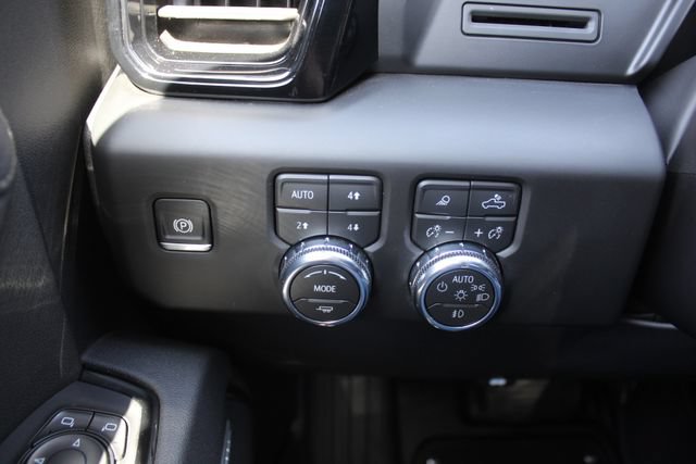 Used 2026 GMC Sierra 1500 AT4 AWD/4WD image 27