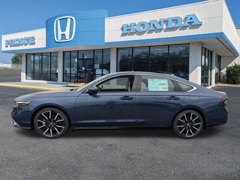 New 2026 Honda Accord Touring image 7