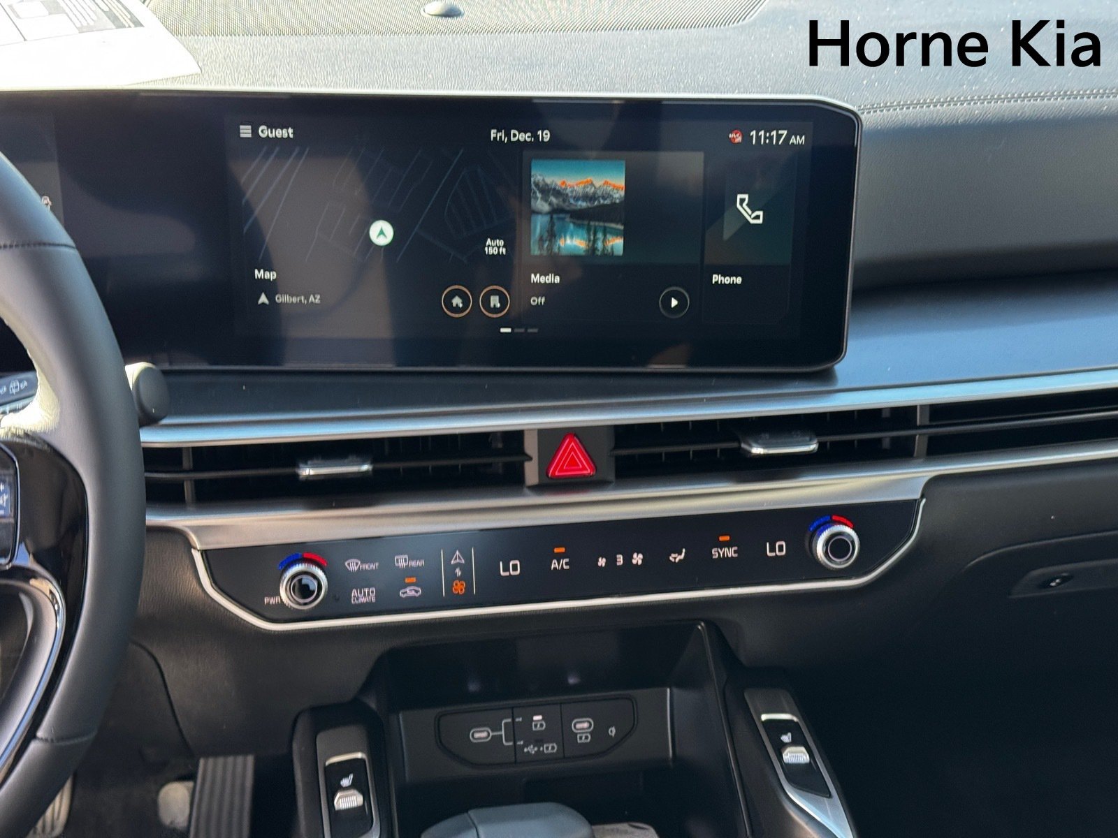 New 2026 Kia Sorento EX w/ EX Premium Package FWD image 14