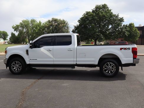 Used 2022 Ford F250 Lariat w/ Lariat Ultimate Package AWD/4WD image 9