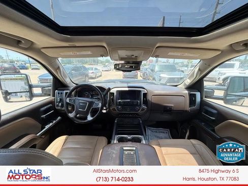 Used 2019 GMC Sierra 2500 Denali w/ Duramax Plus Package AWD/4WD image 17