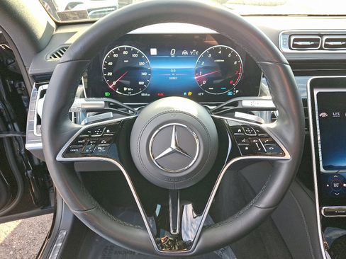 Used 2022 Mercedes-Benz S 580 S 580 image 19
