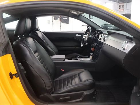 Used 2007 Ford Mustang GT Premium RWD image 18