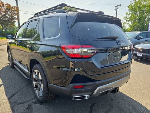 New 2026 Honda Pilot Elite image 4
