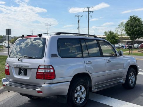 Used 2002 Toyota Land Cruiser AWD/4WD image 9