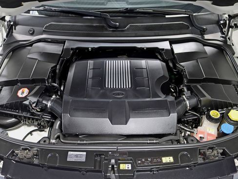 Used 2016 Land Rover LR4 HSE image 40