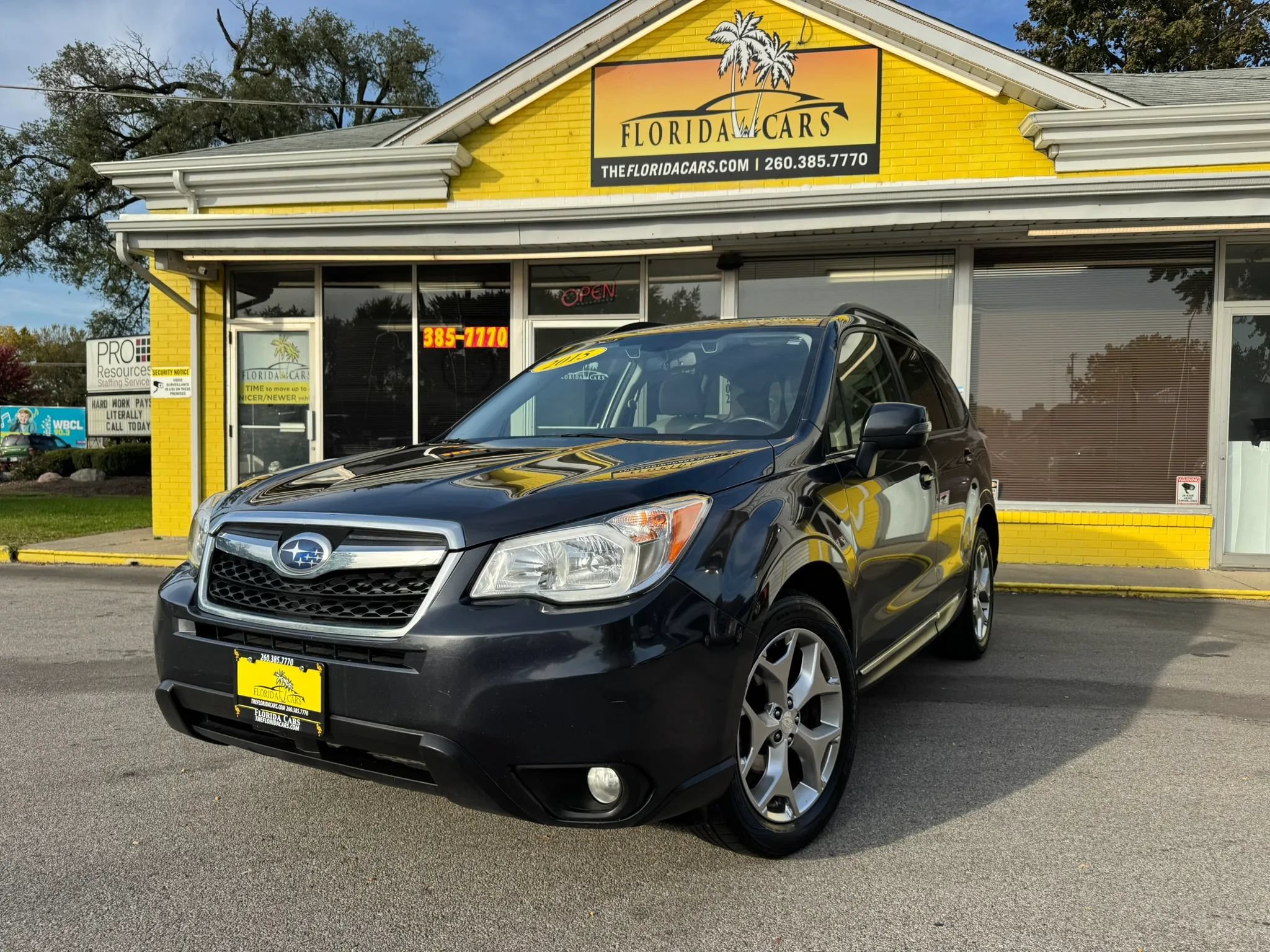 Used 2015 Subaru Forester 2.5i Touring w/ Eyesight & Navigation System AWD/4WD image 1