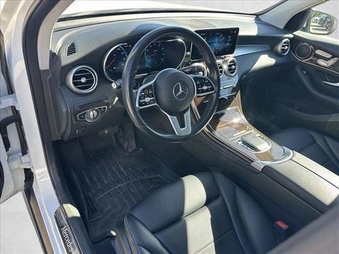 Used 2021 Mercedes-Benz GLC 300 4MATIC image 10
