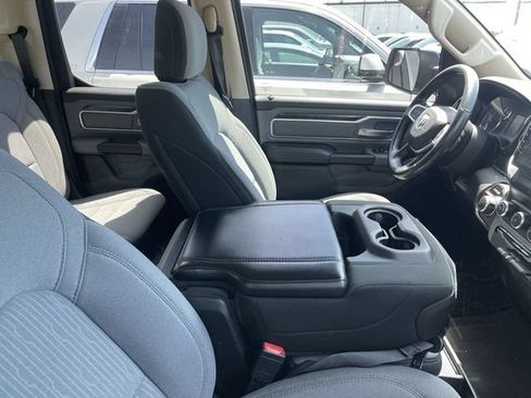 Used 2019 RAM 1500 Big Horn AWD/4WD image 12