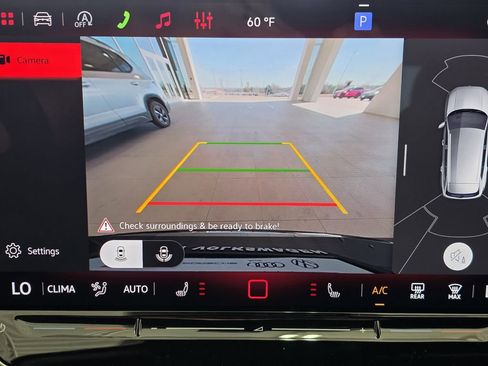 New 2026 Volkswagen Tiguan SE R-Line FWD image 14