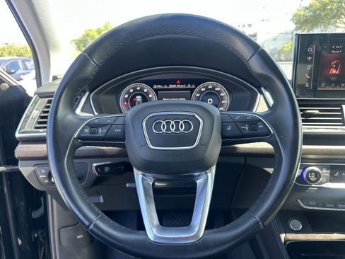 Used 2021 Audi Q5 2.0T Premium Plus w/ Premium Plus Package AWD/4WD image 11